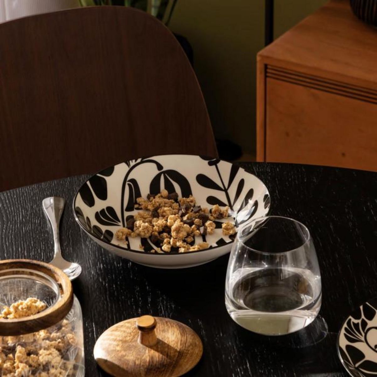 SECRET DE GOURMET Lot de 6 Assiettes Creuses  Twisted Lime  20cm Noir & Blanc