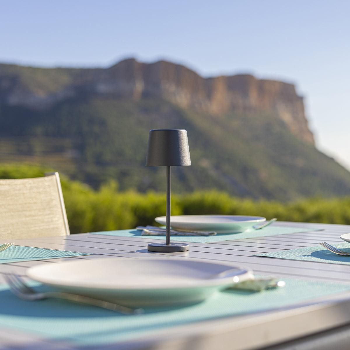 Lumisky Mini lampe de table KELLY MINI Gris anthracite Aluminium H22cm