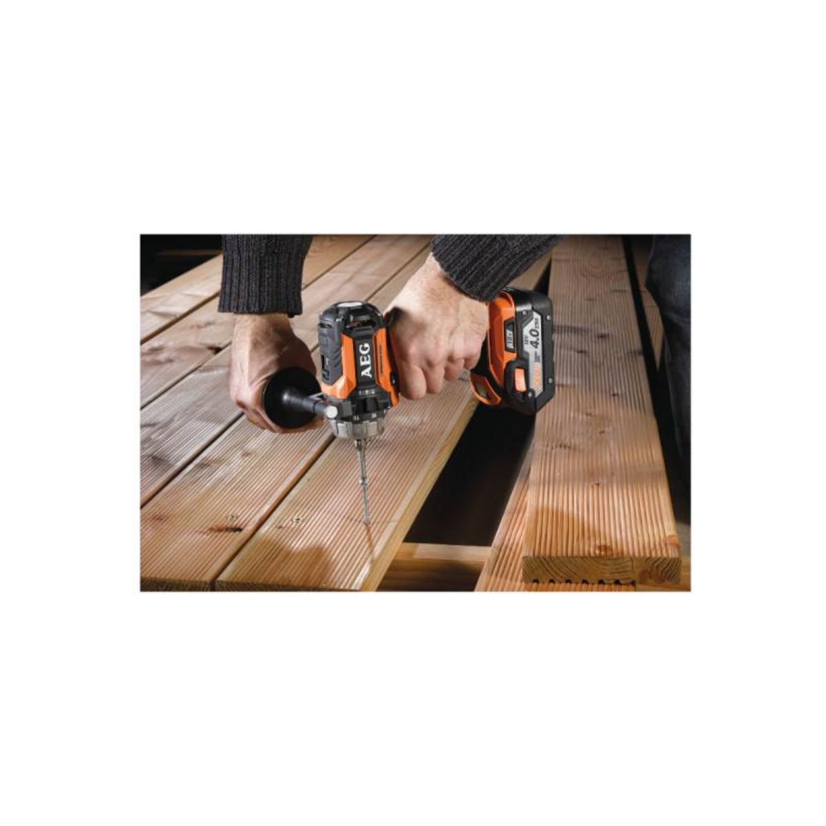 AEG Perceuse à percussion brushless AEG 18V Li-ion sans batterie ni chargeur BSB 18CBL-0