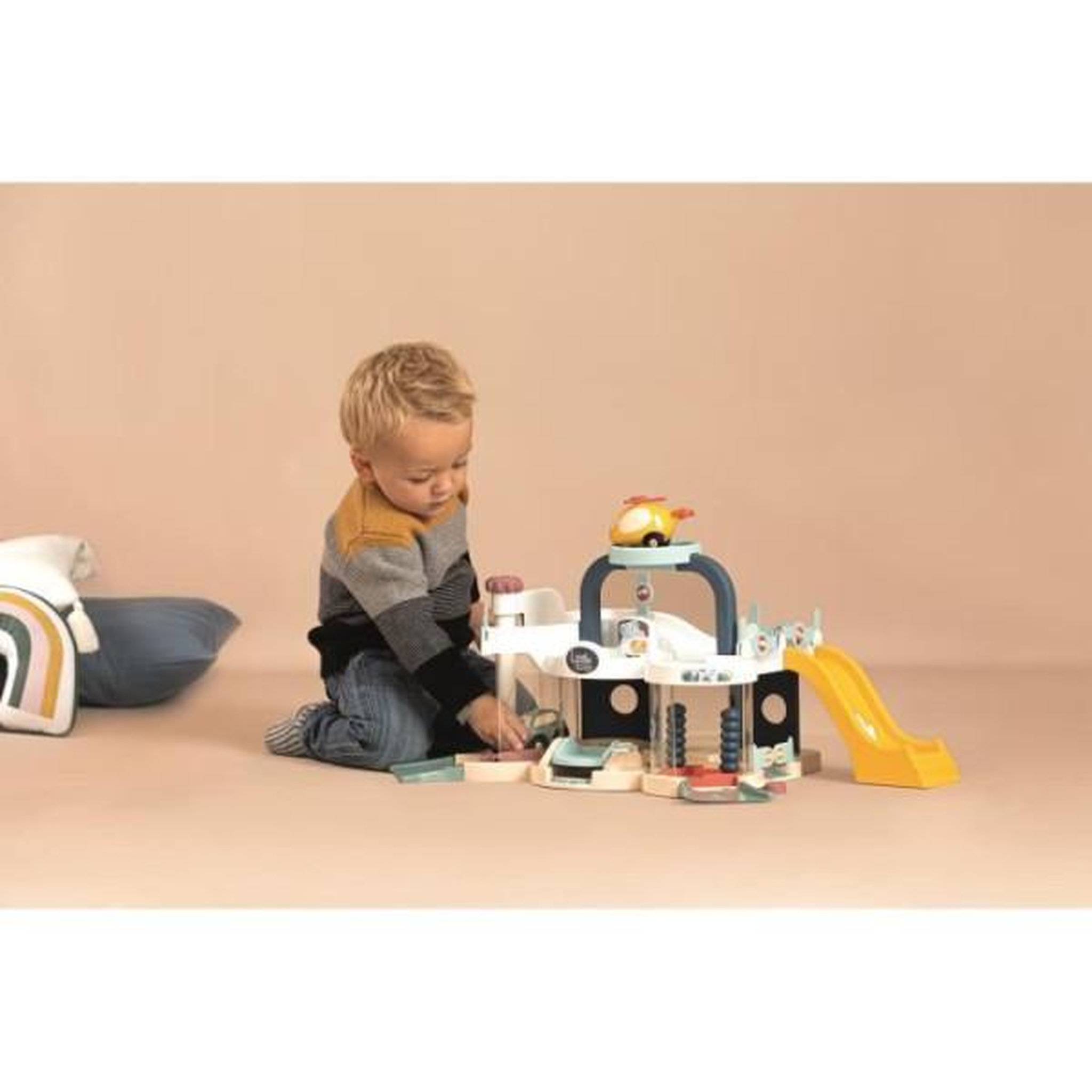 Voir la diapositive 4 : SMOBY Garage little smoby premier - 1 voiture incluse - des 18 mois