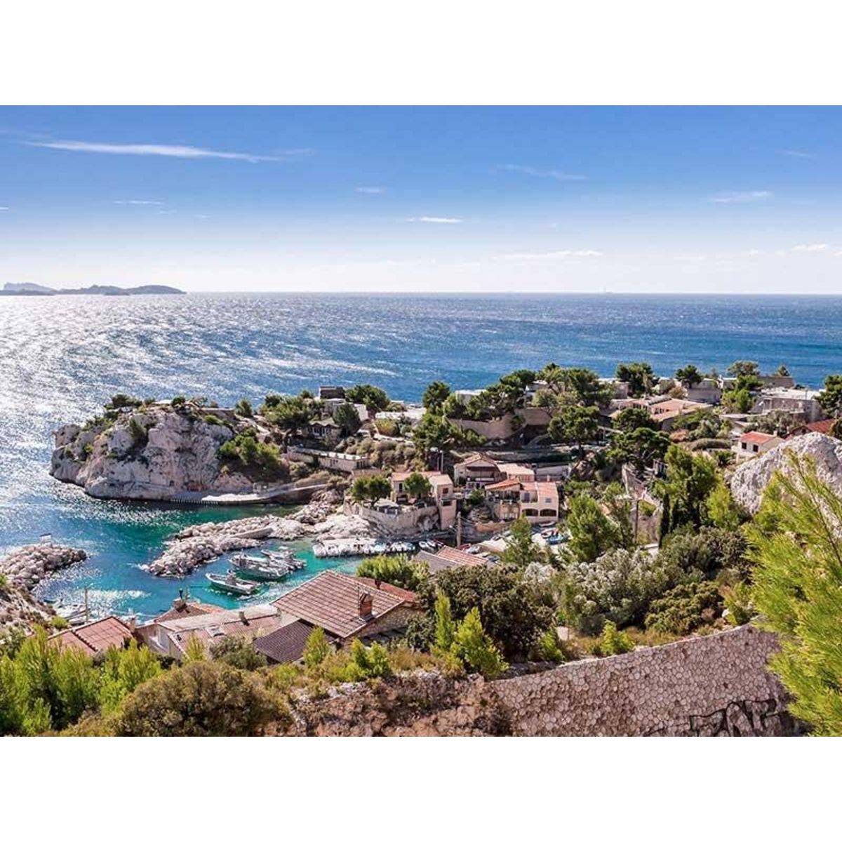 Smartbox Vol en hélicoptère de 30 min pour 2 personnes au-dessus de Marseille et ses environs - Coffret Cadeau Sport & Aventure