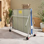 Voir la diapositive 4 : SWEEEK Table de ping pong OUTDOOR bleue - table pliable avec 4 raquettes et 6 balles