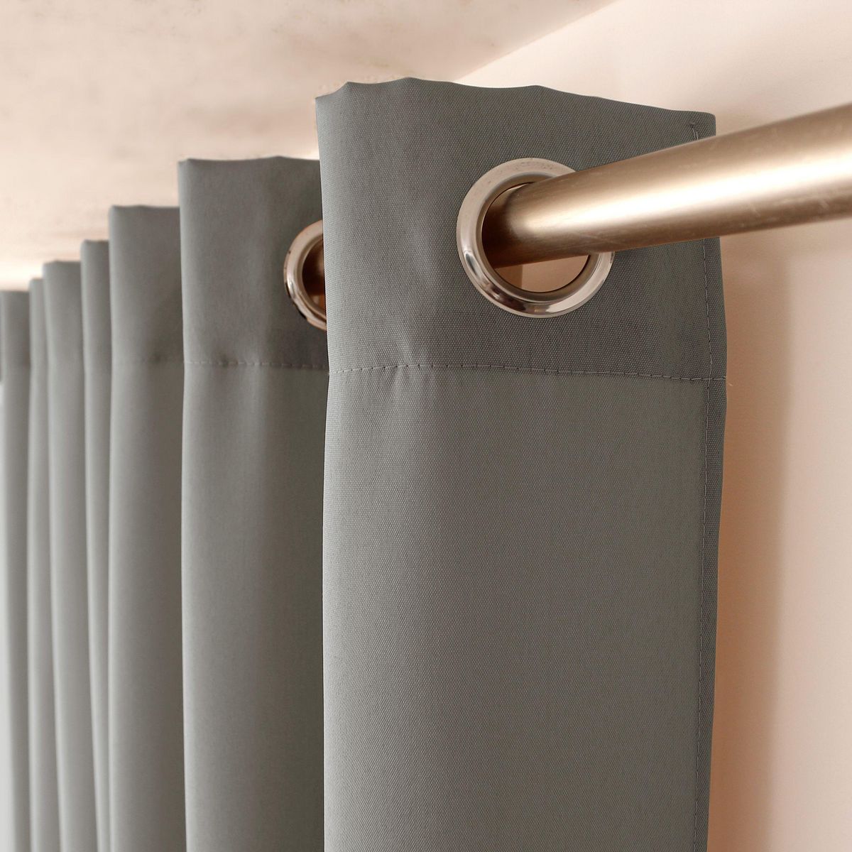 TOILINUX Lot de 2 Rideaux uni avec œillets