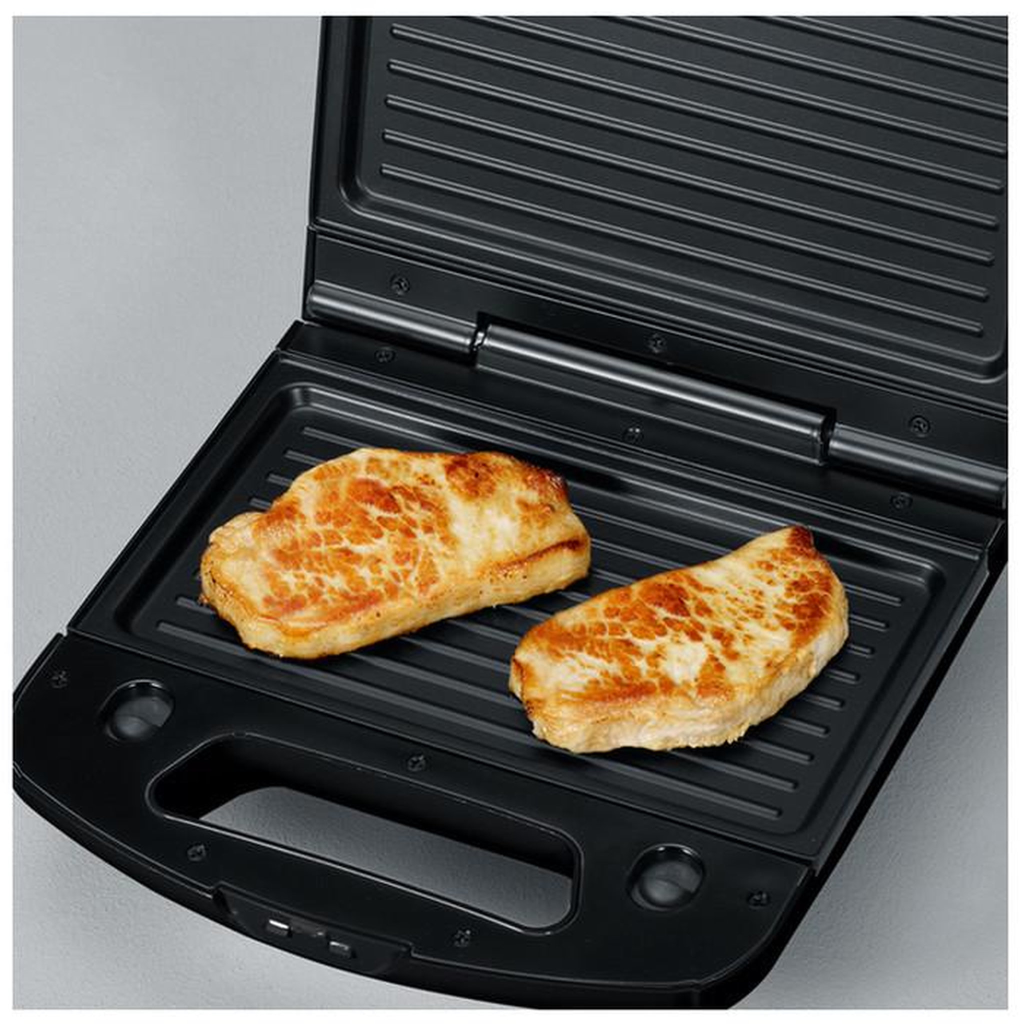 Voir la diapositive 3 : SEVERIN Croque-gaufre-gril 3 plaques 1000w - sa2968
