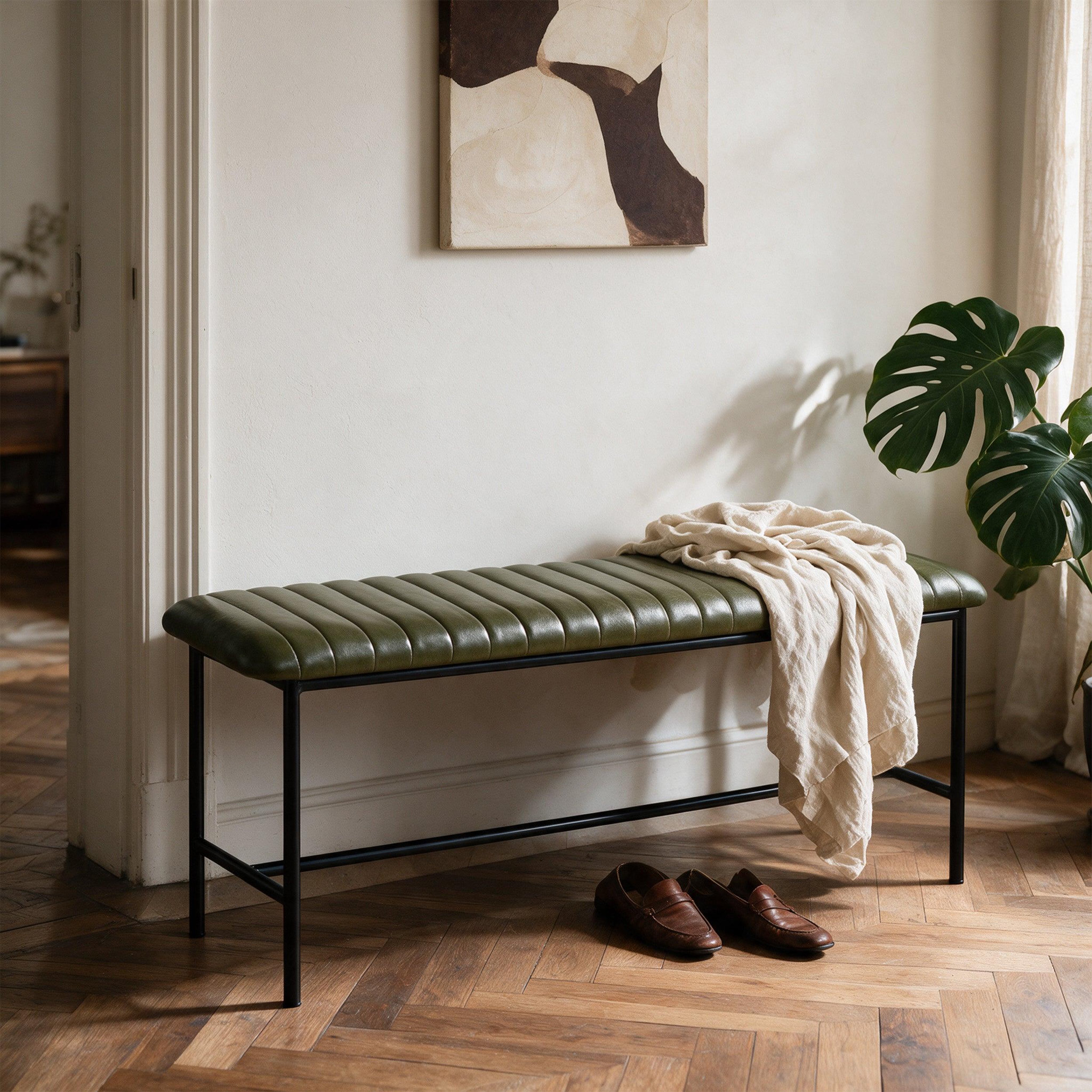 Voir la diapositive 5 : MAISON PAVANE Banc 100 cm en cuir de buffle vert-Émile