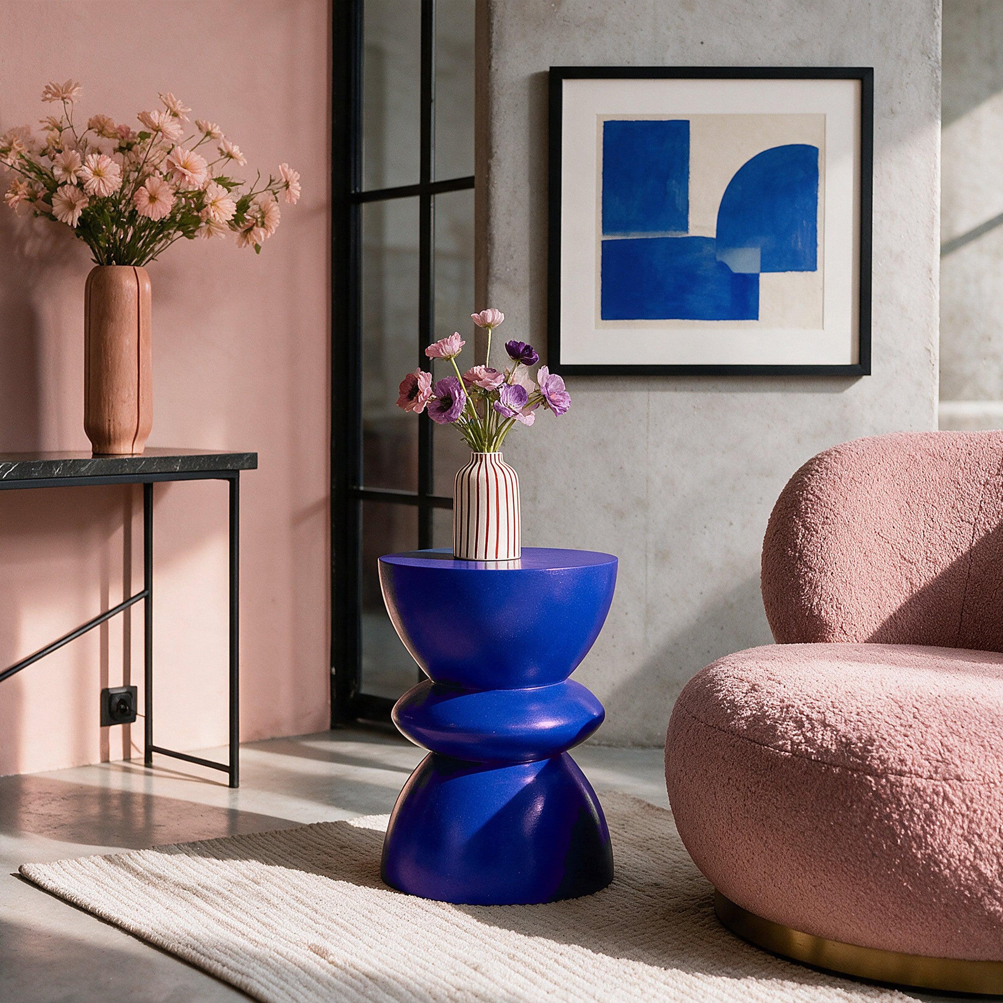Voir la diapositive 5 : MAISON PAVANE Table d'appoint ronde bleu roi en fibre d'argile effet béton d35 cm-maupiti