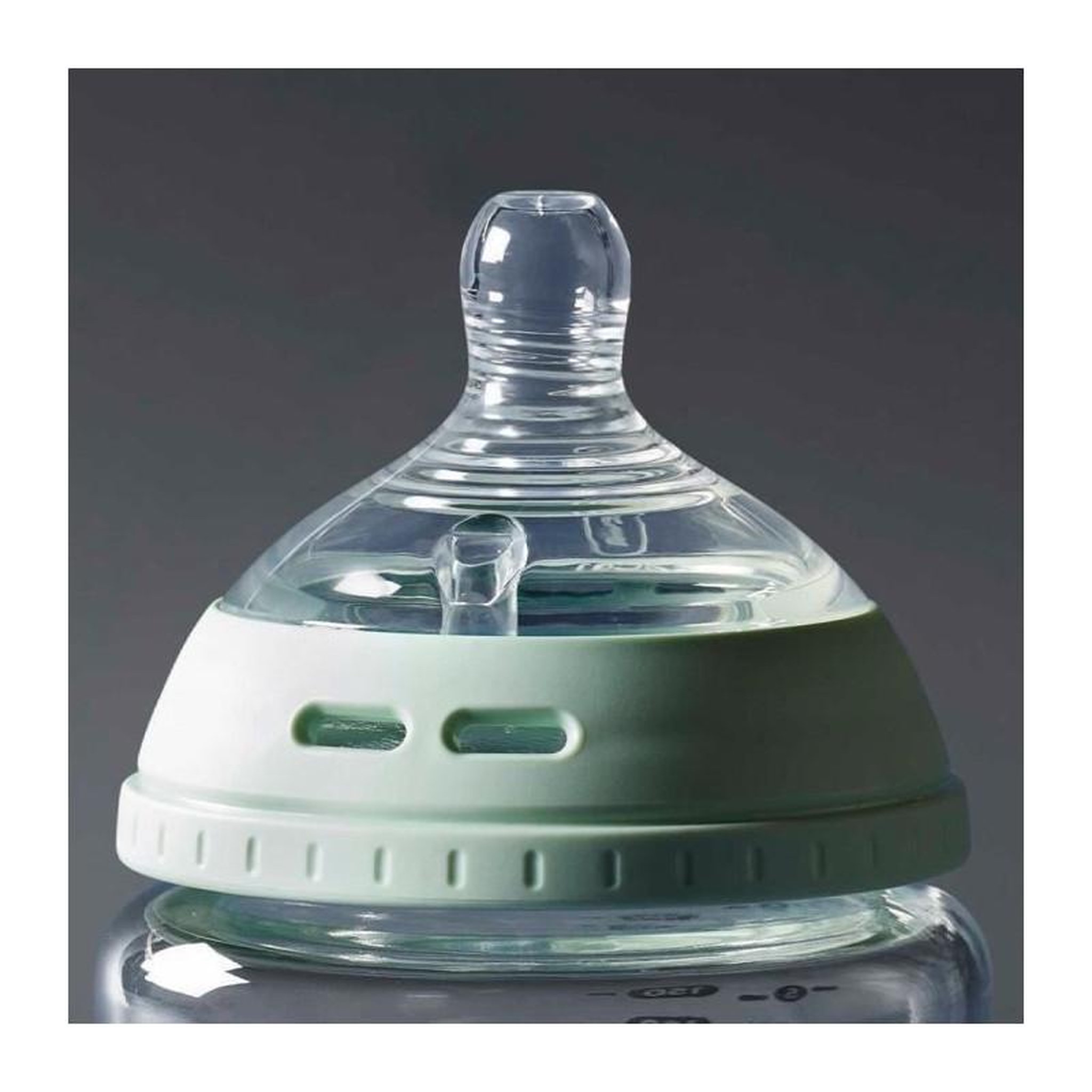 Voir la diapositive 5 : TOMMEE TIPPEE Coffret biberons - TOMMEE TIPPEE - NATURAL START - En verre - Biberons anti-colique 150 ml / 250 ml - Tétines a débit moyen