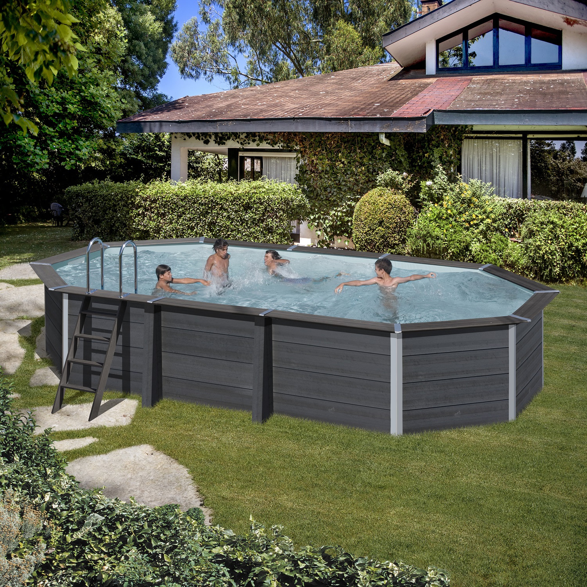 GRE Piscine ovale composite 6,64m x 3,86m x 1,24m