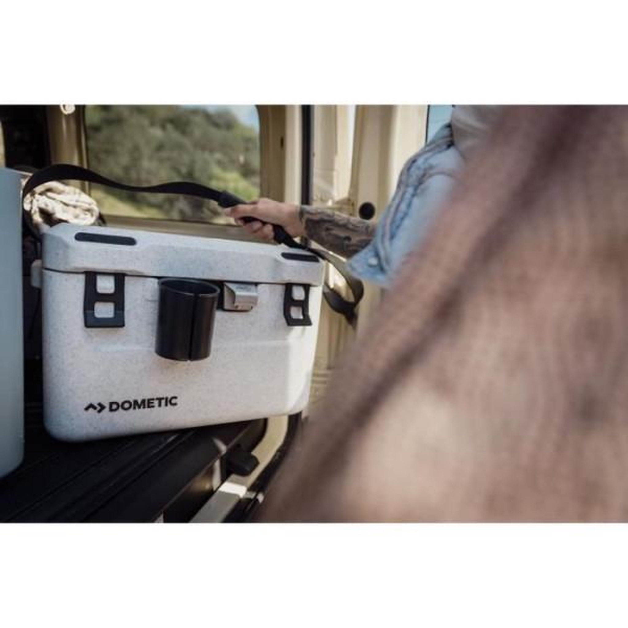 Voir la diapositive 2 : DOMETIC Glaciere isotherme - dometic - cool ice ci 15 - 15l - conserve la glace plusieurs jours - blanc