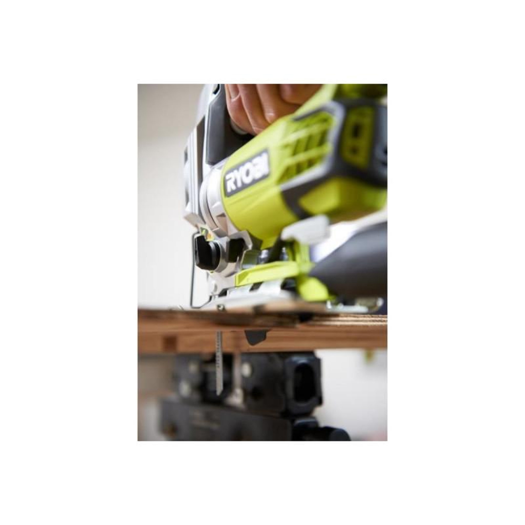 Voir la diapositive 4 : Ryobi Scie sauteuse filaire et accessoires RYOBI - 600 W - RJS850KA15