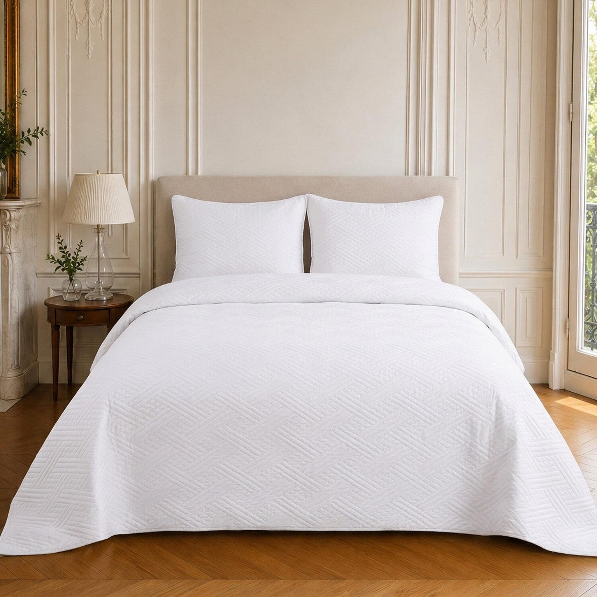 Voir la diapositive 1 : Home collection Couvre-lit matelassé réversible