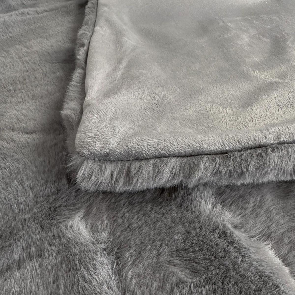 FUTURE HOME Plaid fausse fourrure 150x200 cm