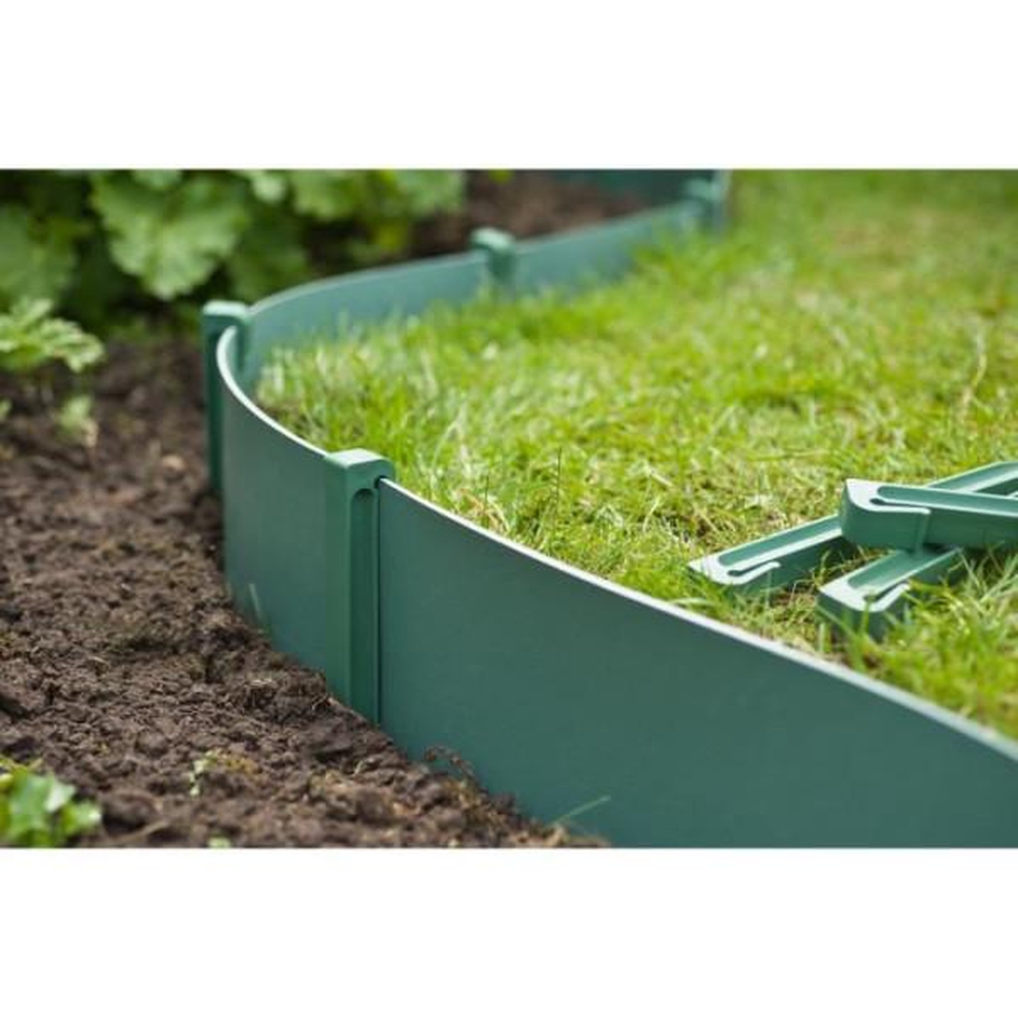 Voir la diapositive 5 : NATURE Ancres pour bordure en polyéthylene recyclé - NATURE - H26,7 x 1,9 x 1,8 cm - Vert