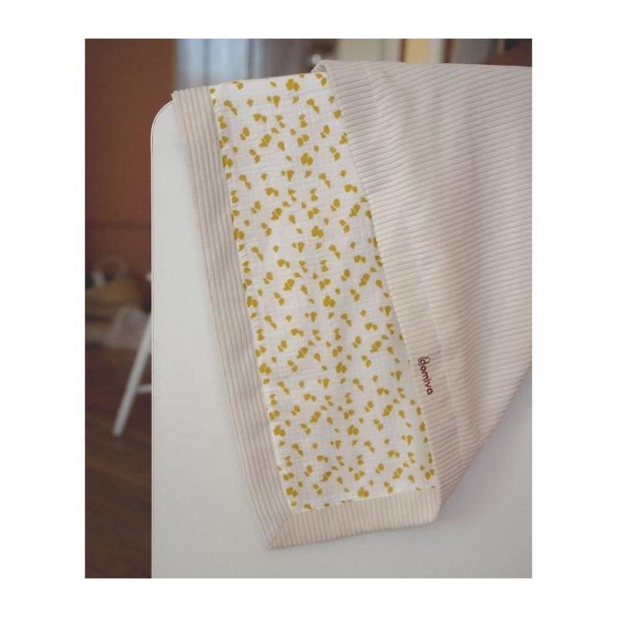 DOMIVA Couverture réversible esprit safari pour bébé Beige 75x100 cm