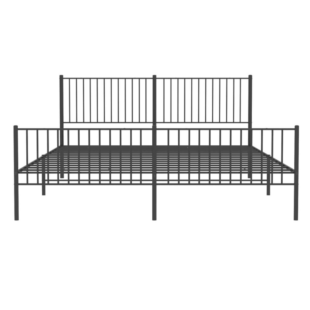 VIDAXL Cadre de lit metal sans matelas avec pied de lit noir 200x200cm