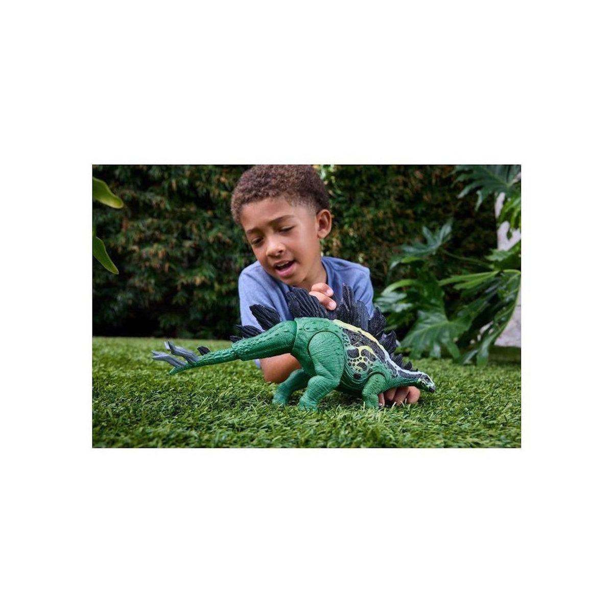 JURASSIC Mega Action - Stegosaurus - Jurassic World Survival - JKL85