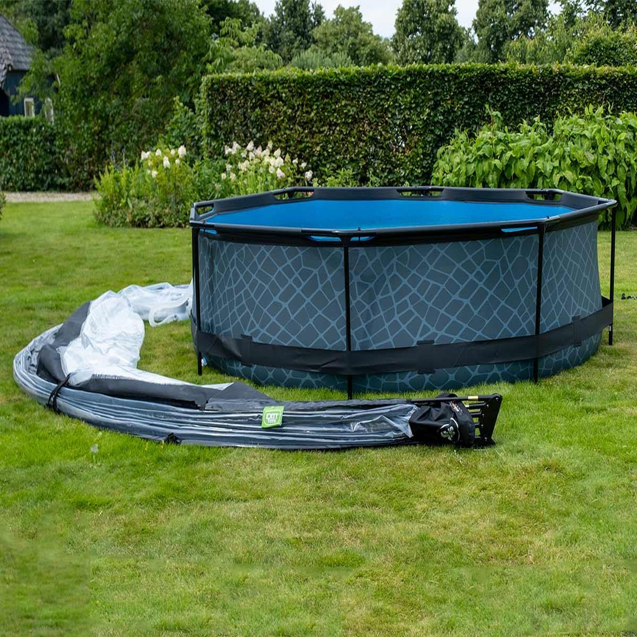 Voir la diapositive 4 : EXIT TOYS Dôme de piscine Ø 4,60 m avec fixation au sol - Exit Toys