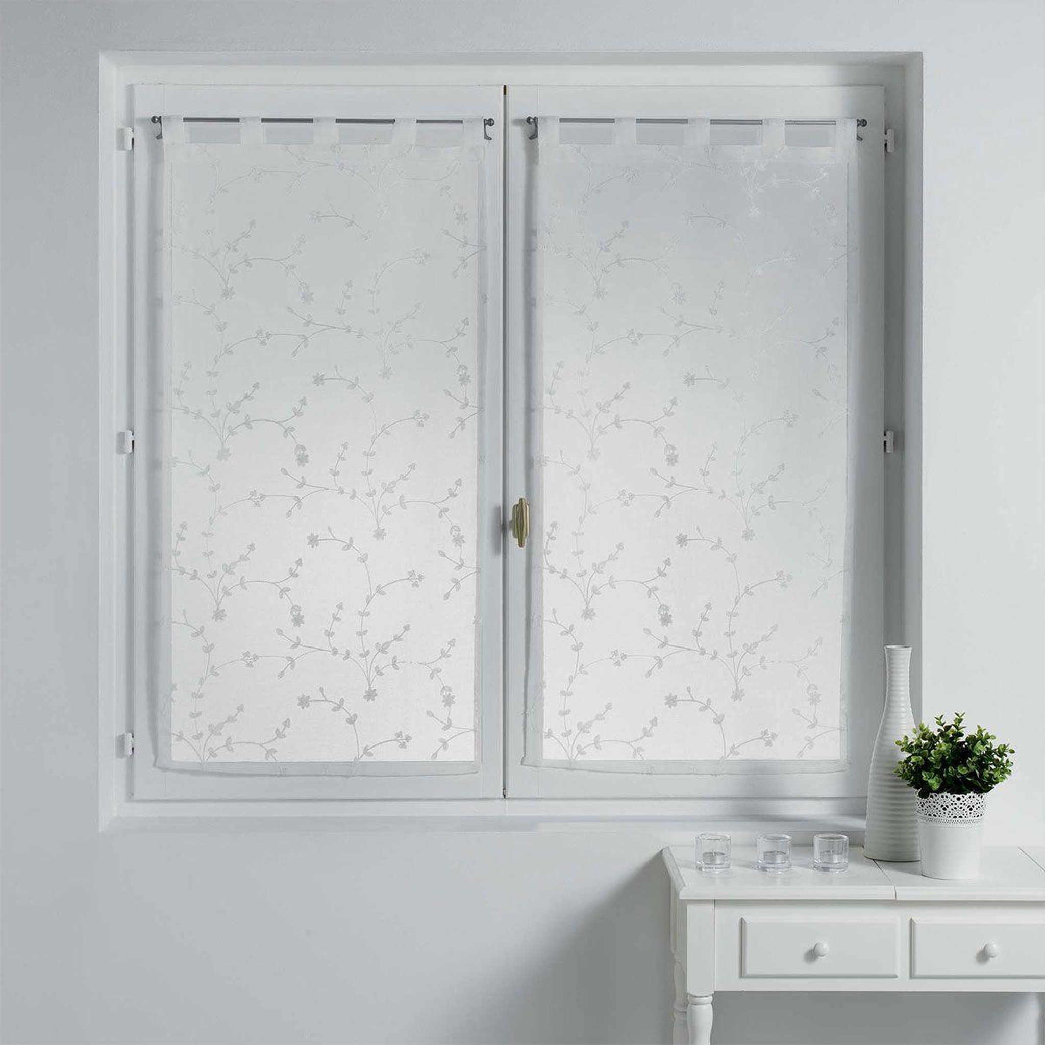 Douceur d'Intérieur Paire de voilages  petite fleur  60x160cm blanc