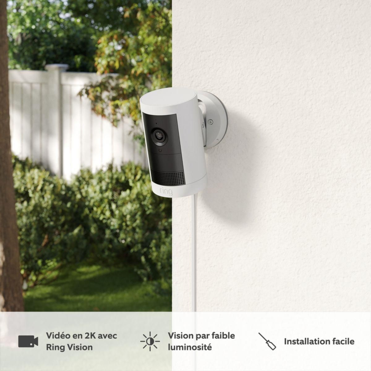 Ring Caméra de surveillance Cam Plus - Plug-in - Blanche