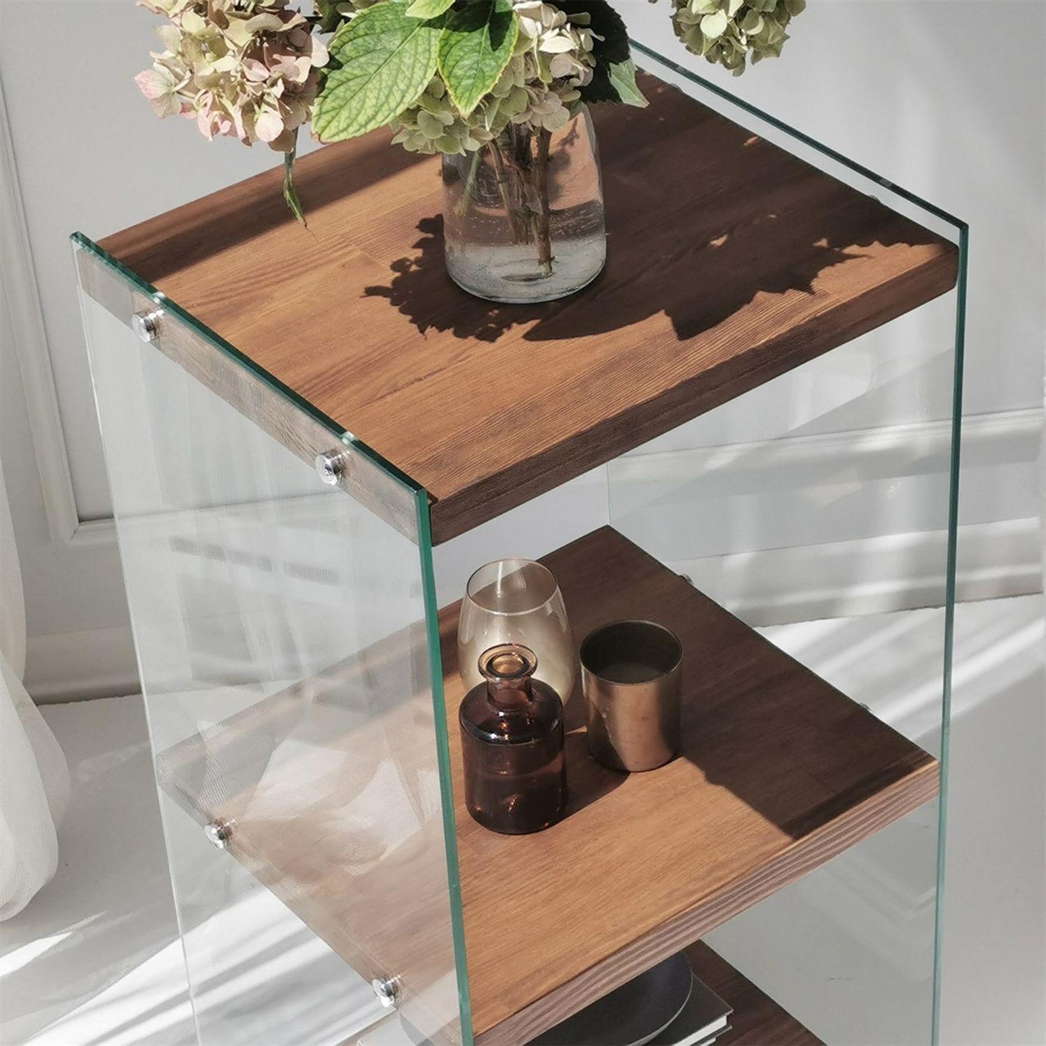 Voir la diapositive 5 : TOILINUX Etagère 3 niveaux en verre et bois foncé aqua - marron