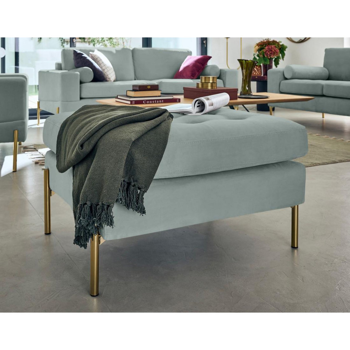 LISA DESIGN Isaure - pouf en velours