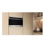 Voir la diapositive 2 : Whirlpool Micro-ondes gril encastrable 22l 2000w noir - WMN4I4BXF