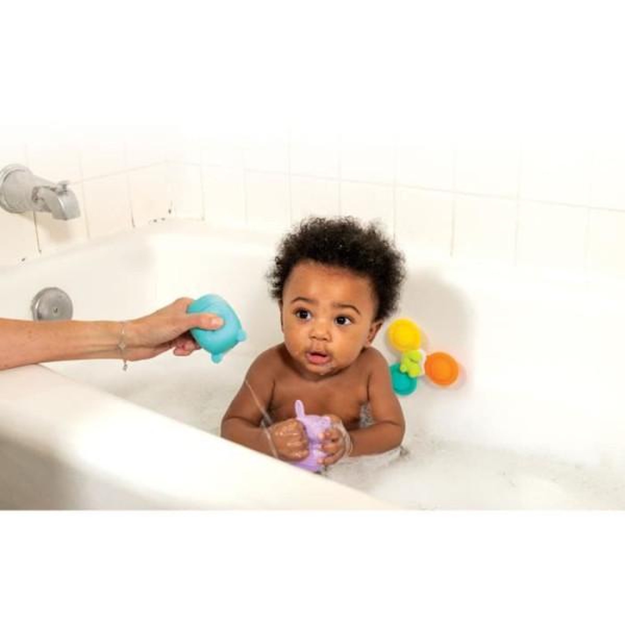 Voir la diapositive 4 : INFANTINO Coffret de bain - INFANTINO - 315341 - 11 pieces - Silicone
