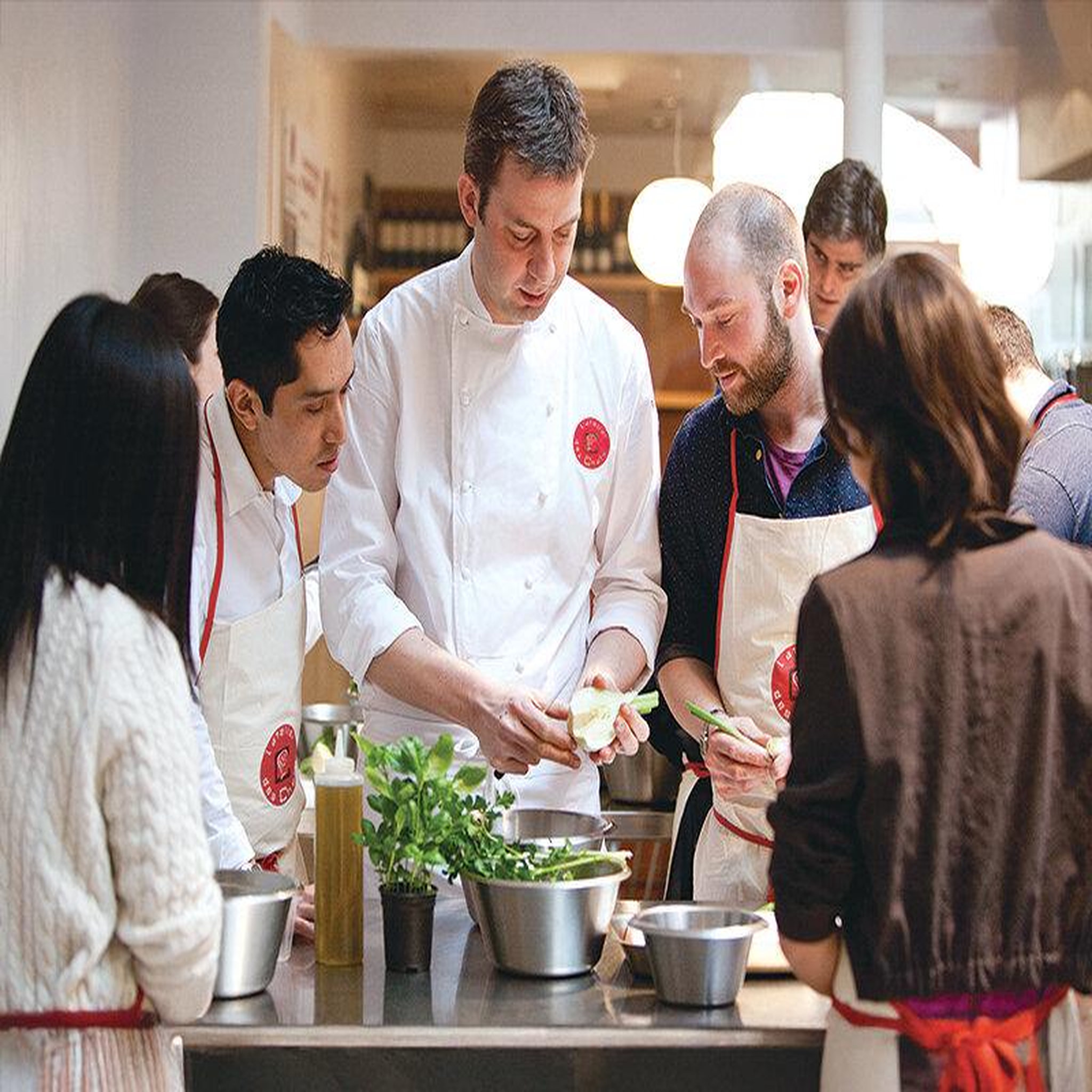 Voir la diapositive 2 : Smartbox Cours de cuisine le pause dej pour 1 personne avec l'ateliers des chefs - coffret cadeau gastronomie