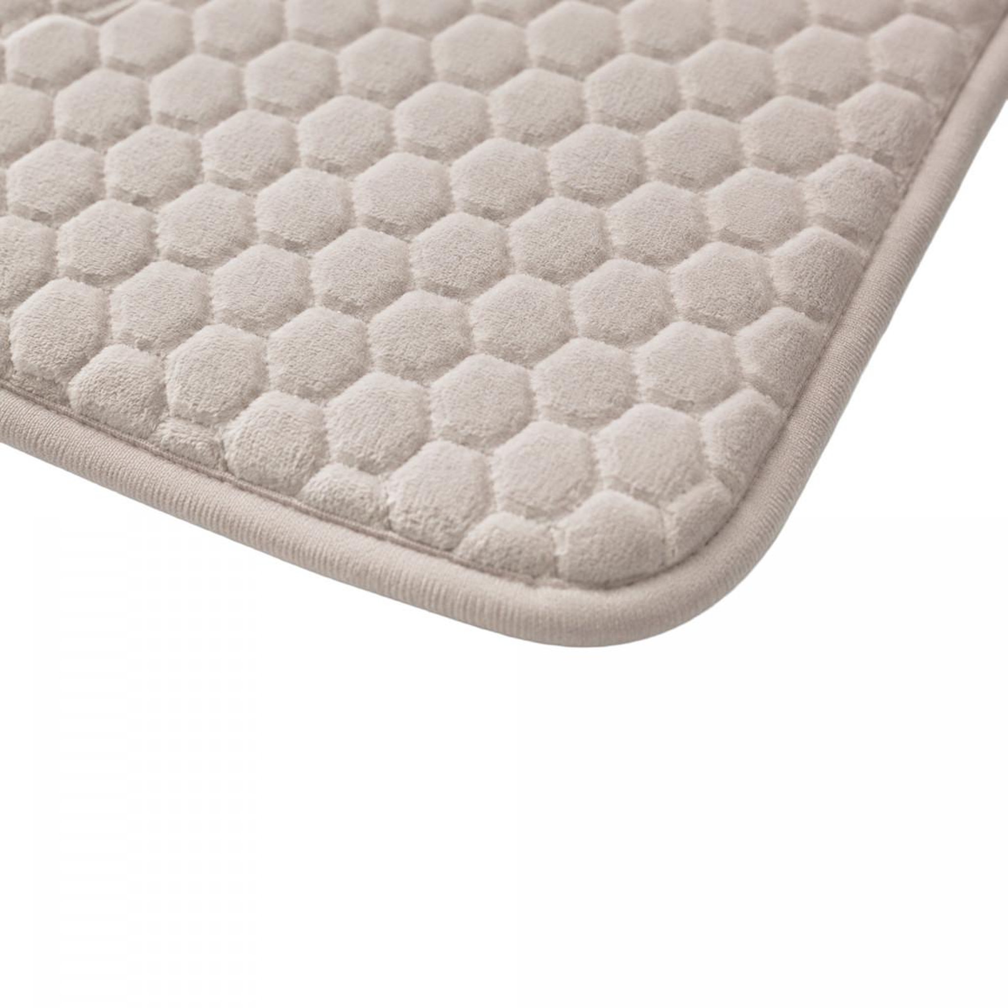 Voir la diapositive 3 : GUY LEVASSEUR Tapis de bain mémoire de forme - alvéole nid d'abeille 50x80cm