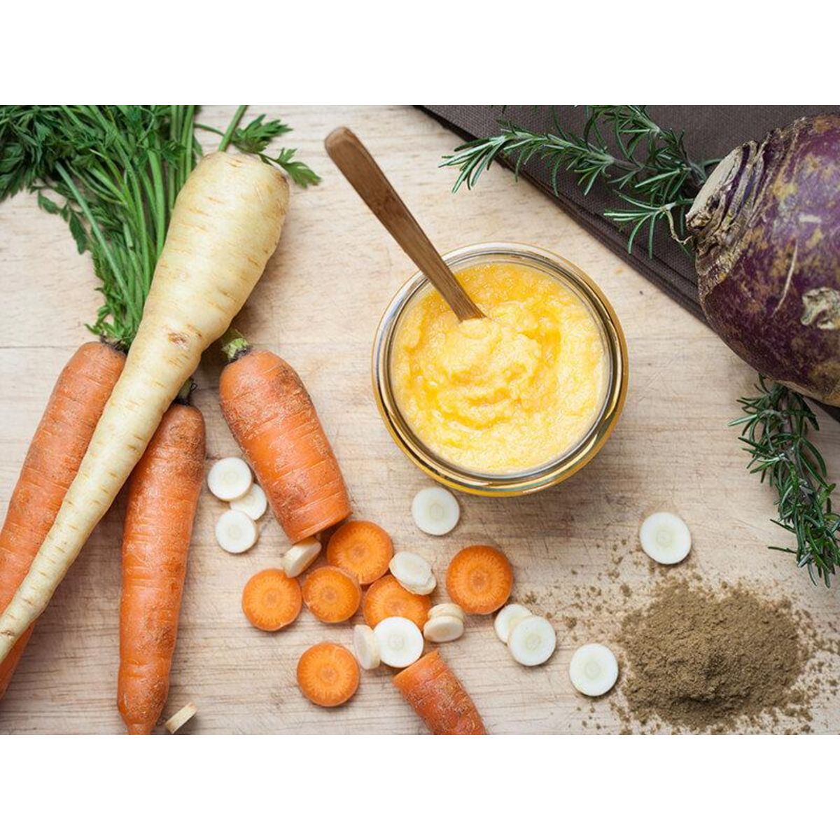 Smartbox Sélection de pots gourmets pour bébé avec glacière et tétine moustache - Coffret Cadeau Gastronomie