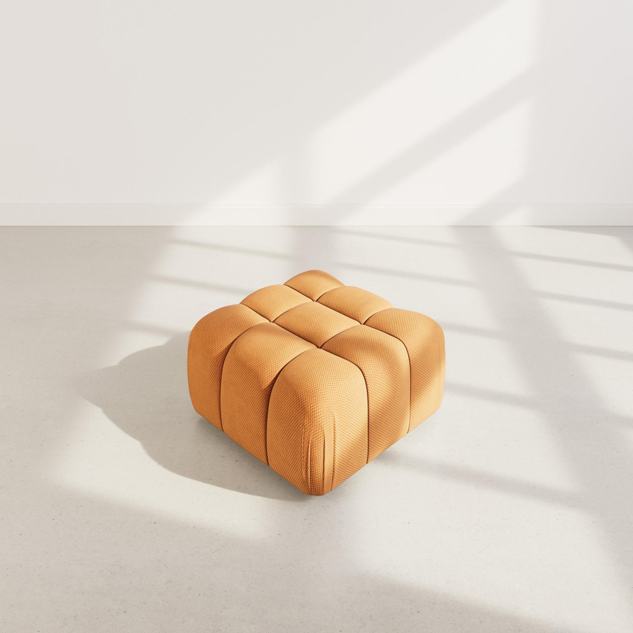 Voir la diapositive 3 : LISA DESIGN Ruby - pouf en velours texturé