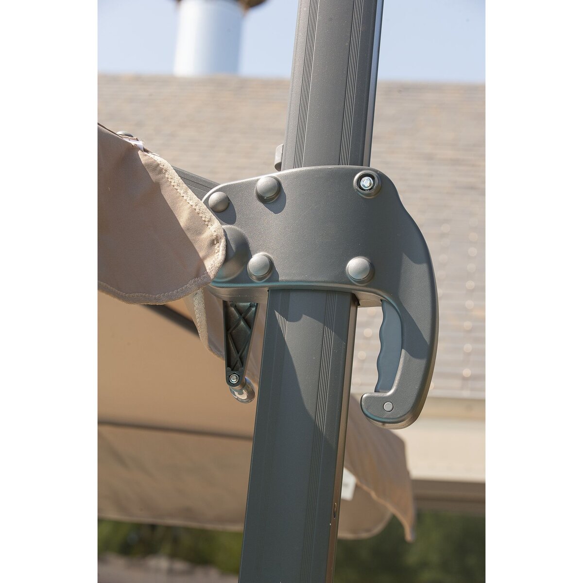 DCB GARDEN Parasol excentré NOVA 3x3 m