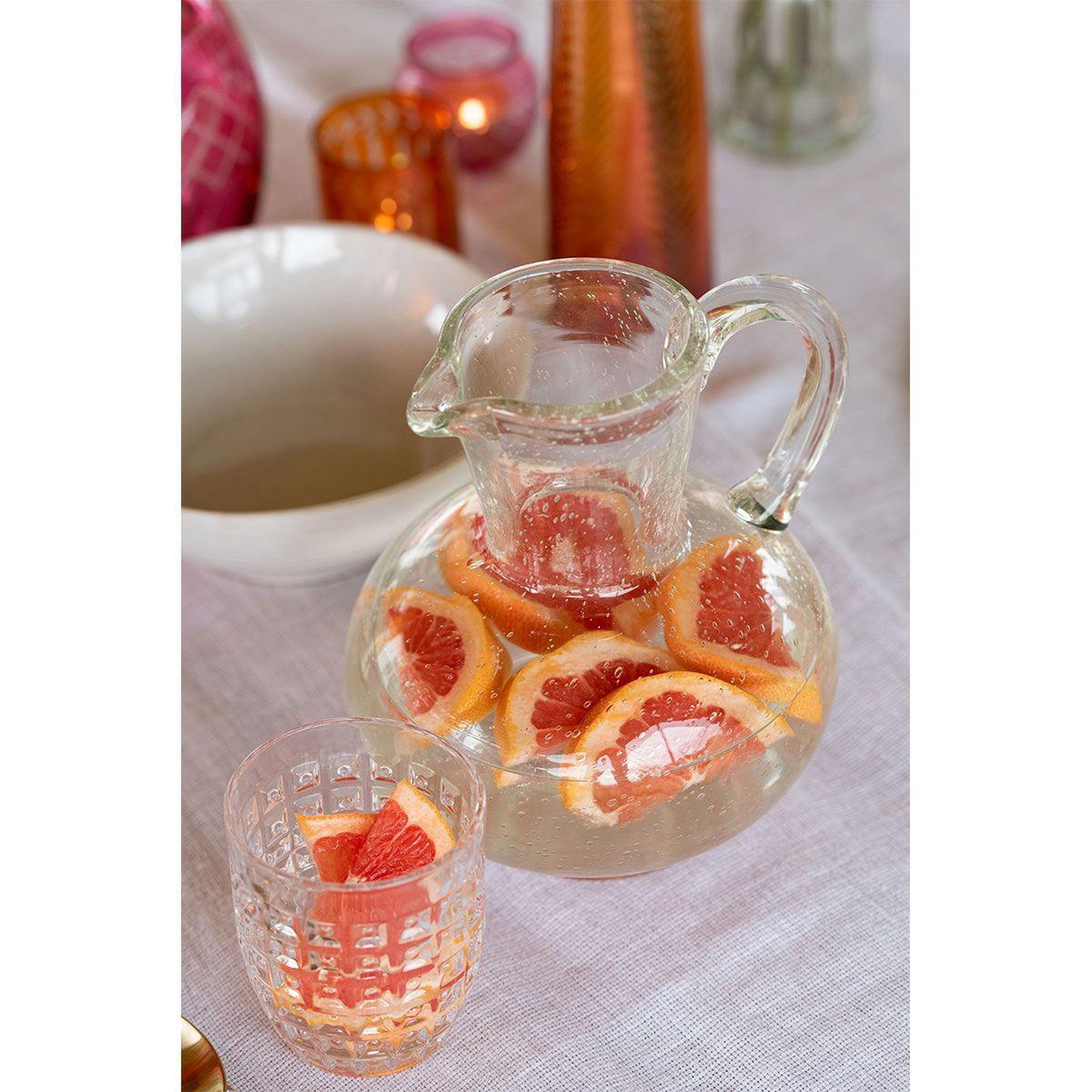 Voir la diapositive 4 : J-LINE Carafe design en verre  boule  21cm transparent