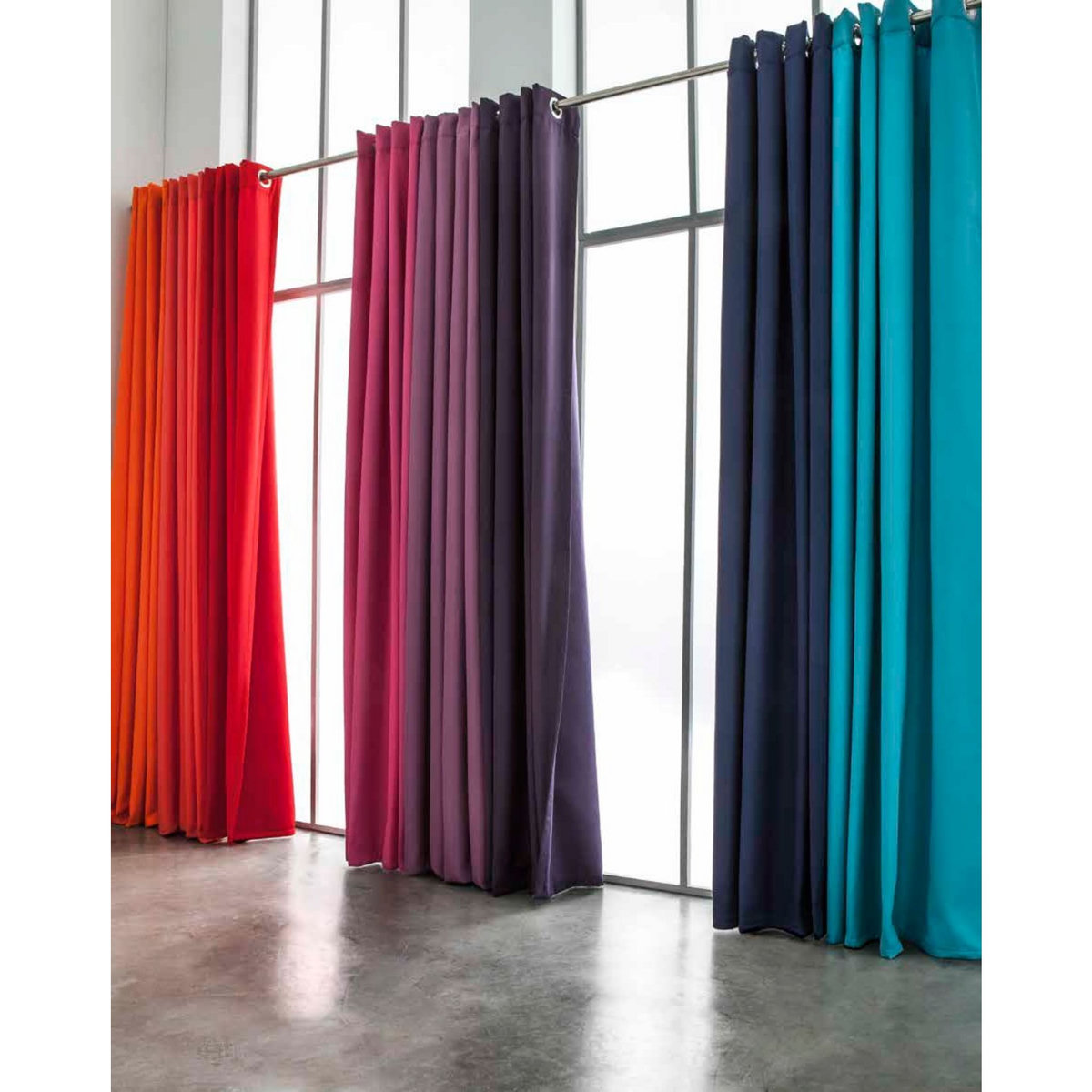 TODAY Rideau occultant à oeillets en polyester 140x260 cm