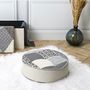 Voir la diapositive 3 : TOILINUX Pouf rond patchwork - Beige et Gris