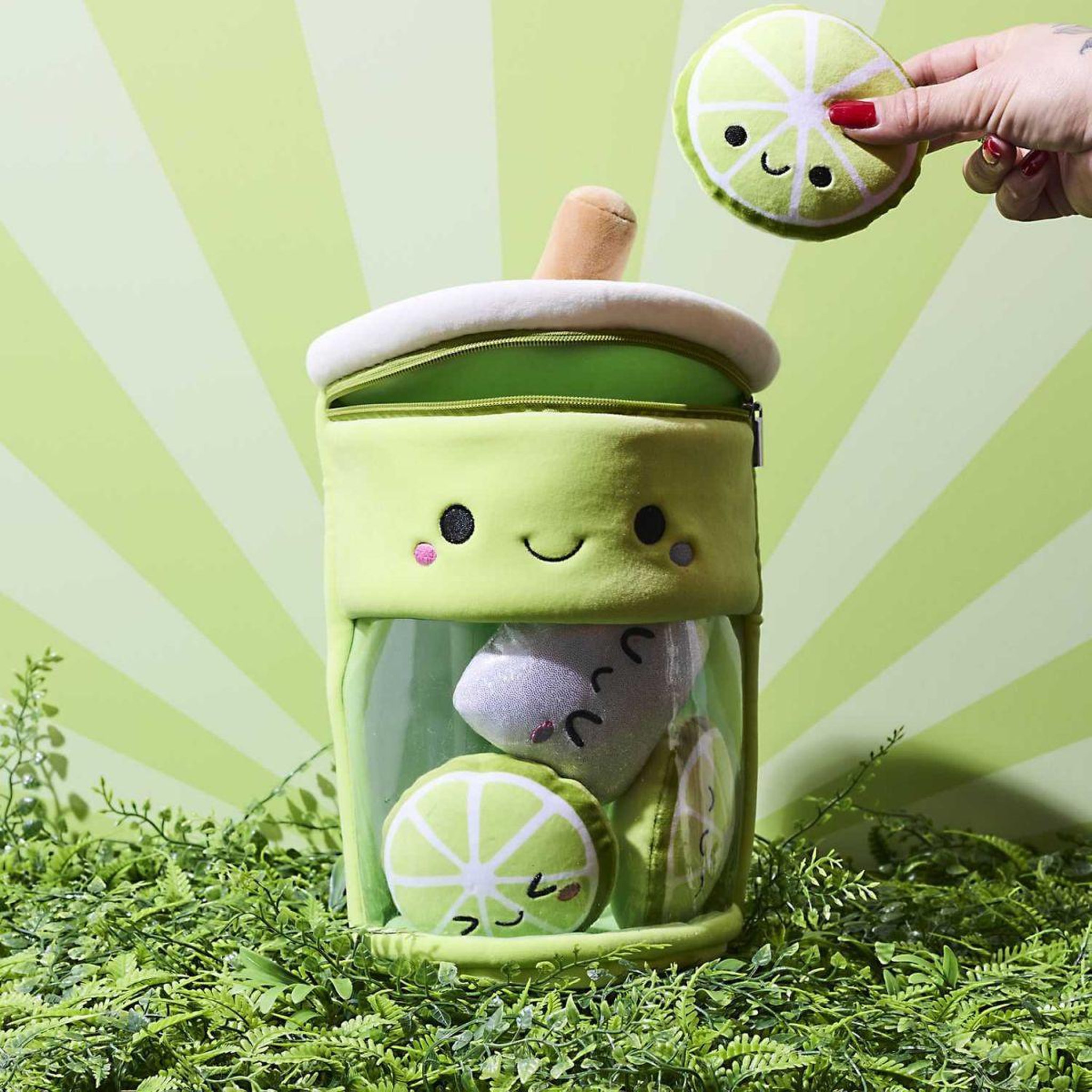 Voir la diapositive 5 : The concept Factory Peluche enfant bubble tea citron  kawaii  27cm vert