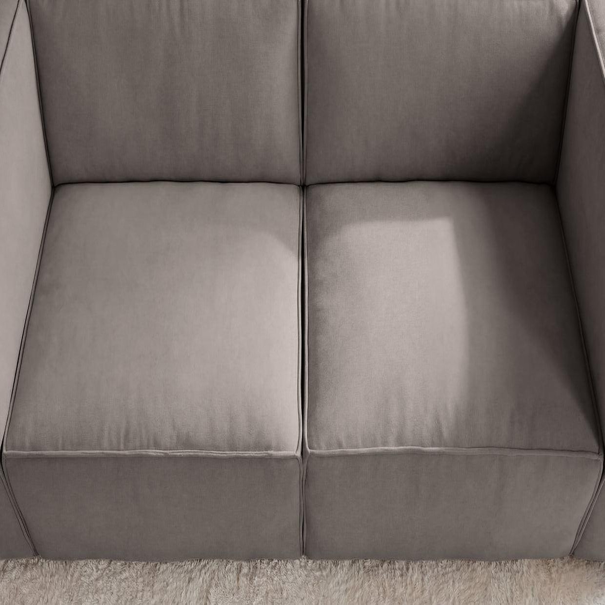 Voir la diapositive 4 : CASANOVA PARIS Mini basil - canapé droit tissu lisse 2 places