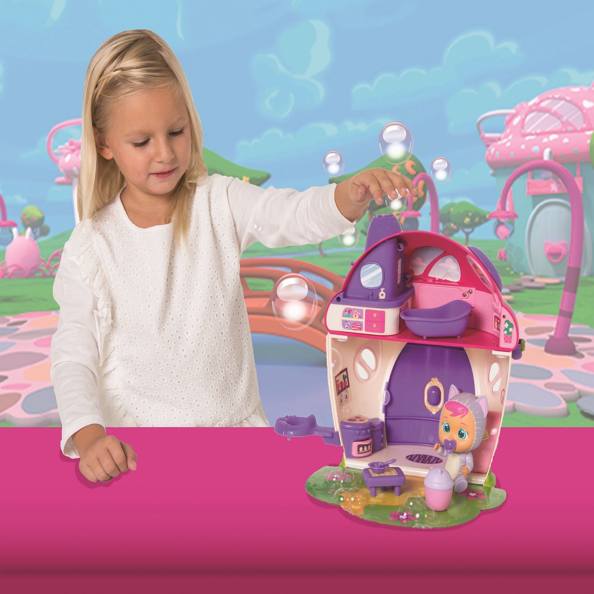 Voir la diapositive 2 : IMC TOYS Cry babies - La super maison de Katie