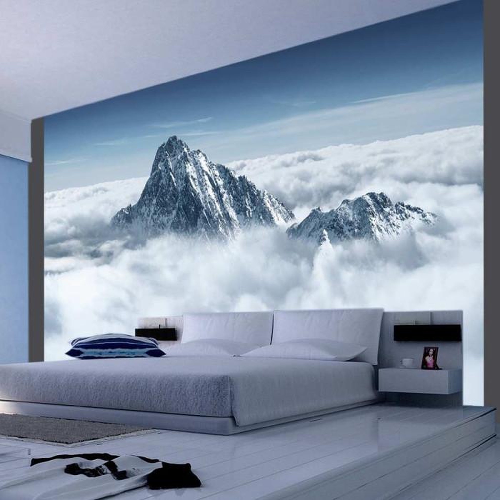 Paris Prix Papier Peint  Montagne Entourée de Nuages. Coloris disponibles : Multicolore