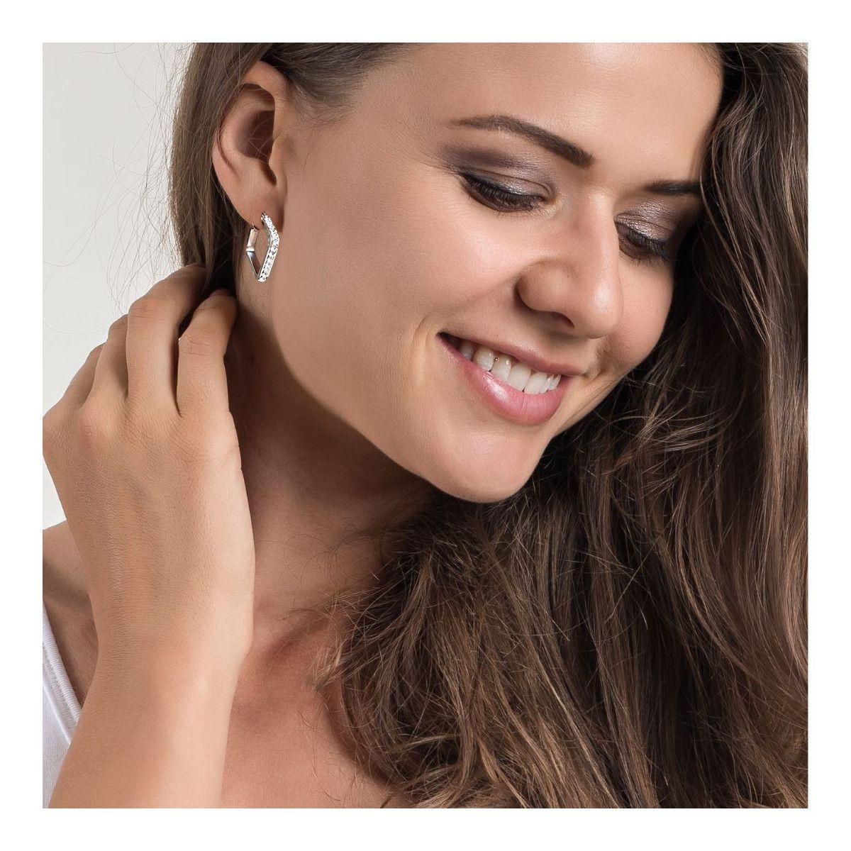 SC CRYSTAL Boucles d'oreilles SC Crystal ornées de Cristaux scintillants