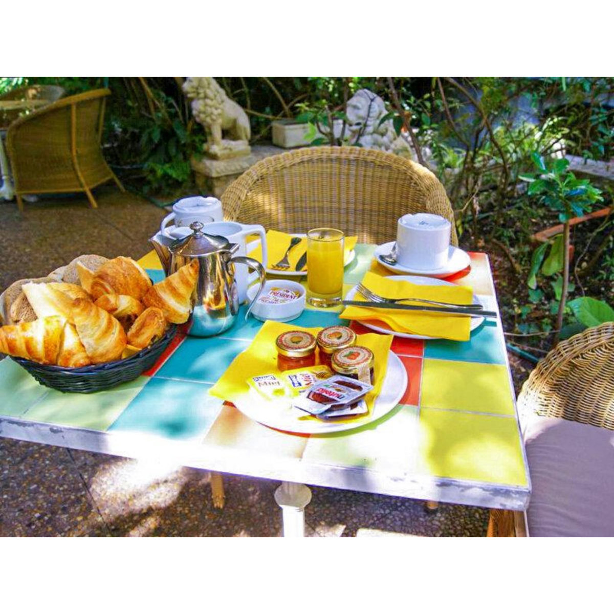 Smartbox 2 jours en hôtels 4* avec accès à l'espace bien-être dans le centre de Nice - Coffret Cadeau Séjour