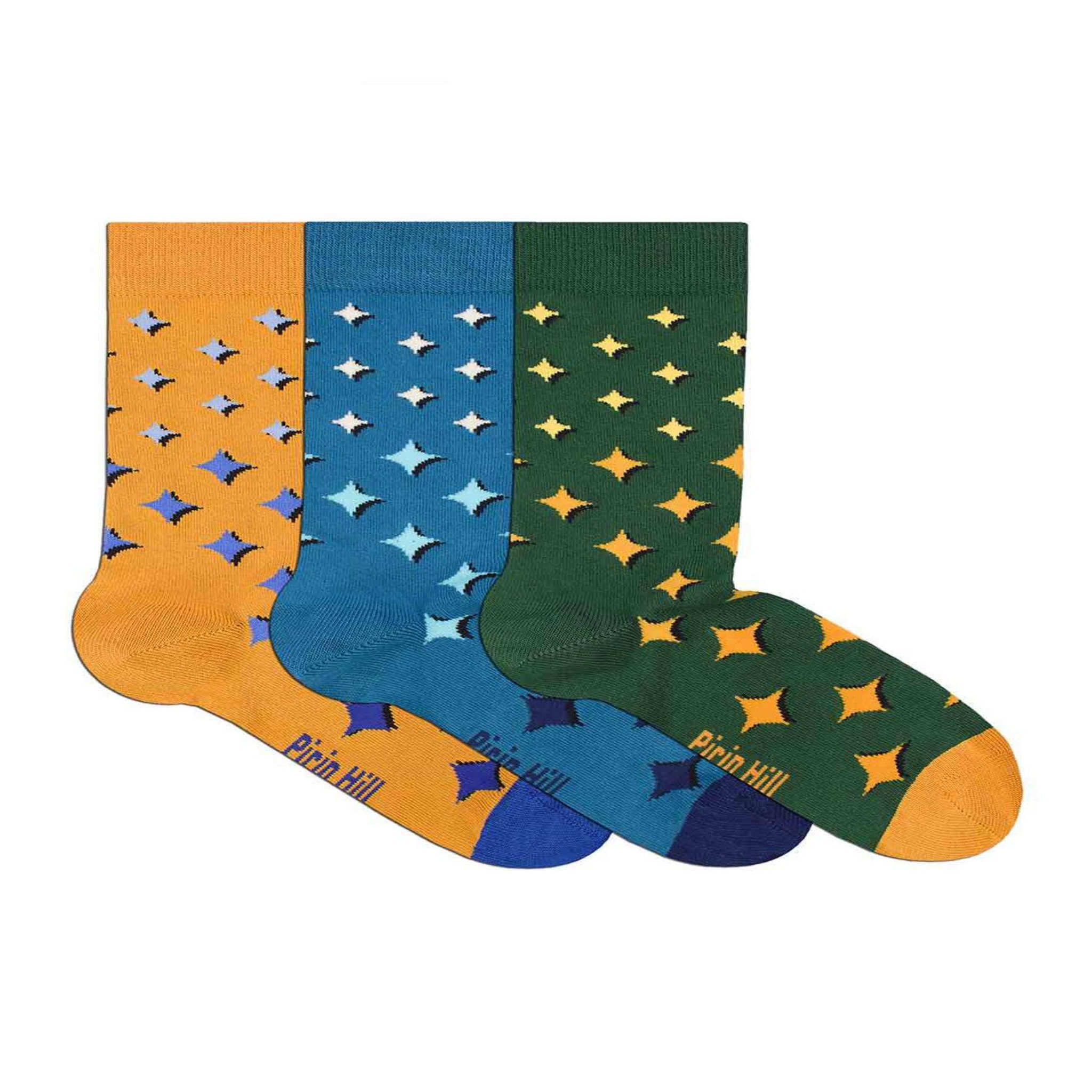 PIRIN HILL Boite de 3 paires de chaussettes en bambou étoiles. Coloris disponibles : Multicolore