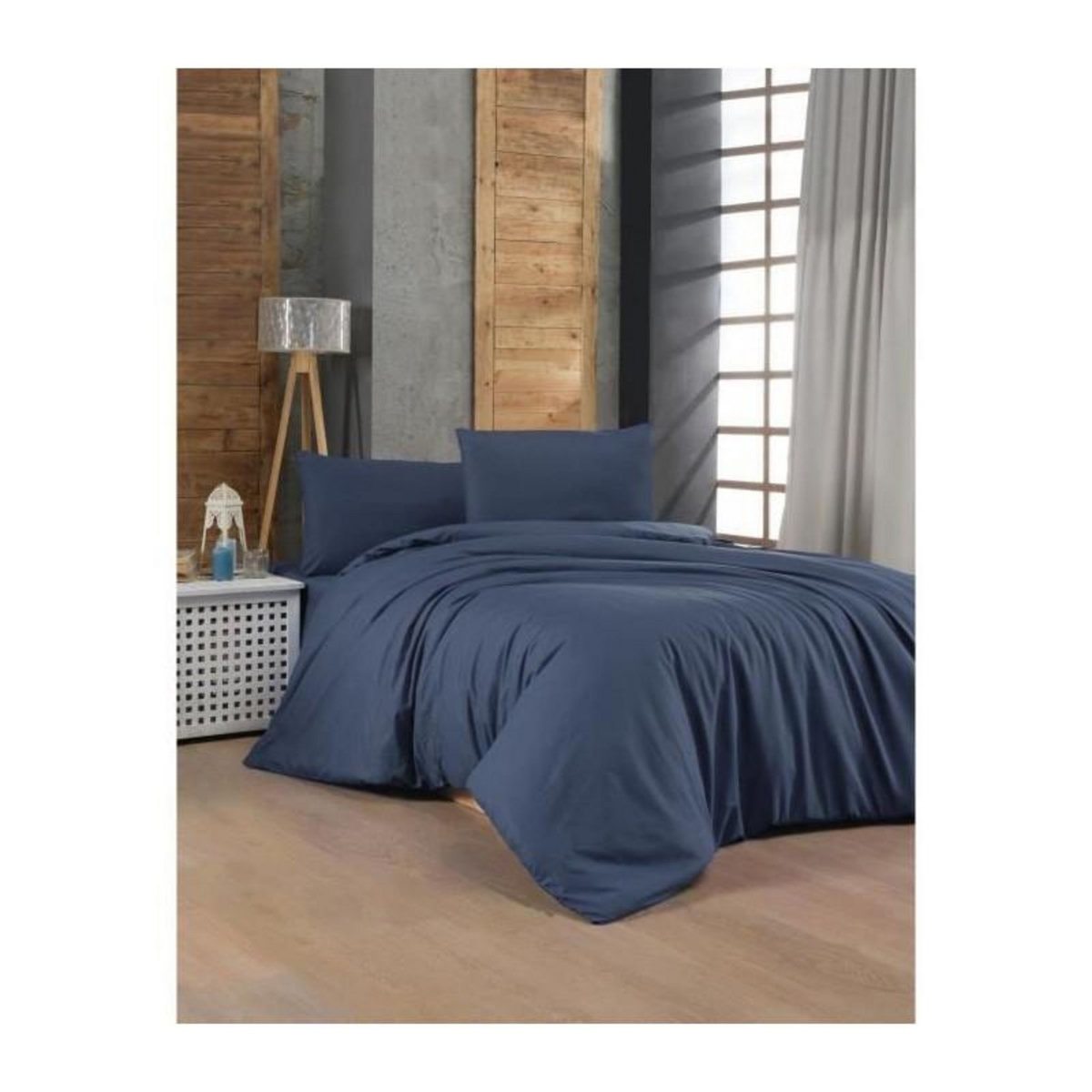 GENERIQUE Parure de lit - 1 housse de couette 220 x 240 cm + 2 taies d'oreiller 60 x 60 cm - 100% coton renforcé - Bleu