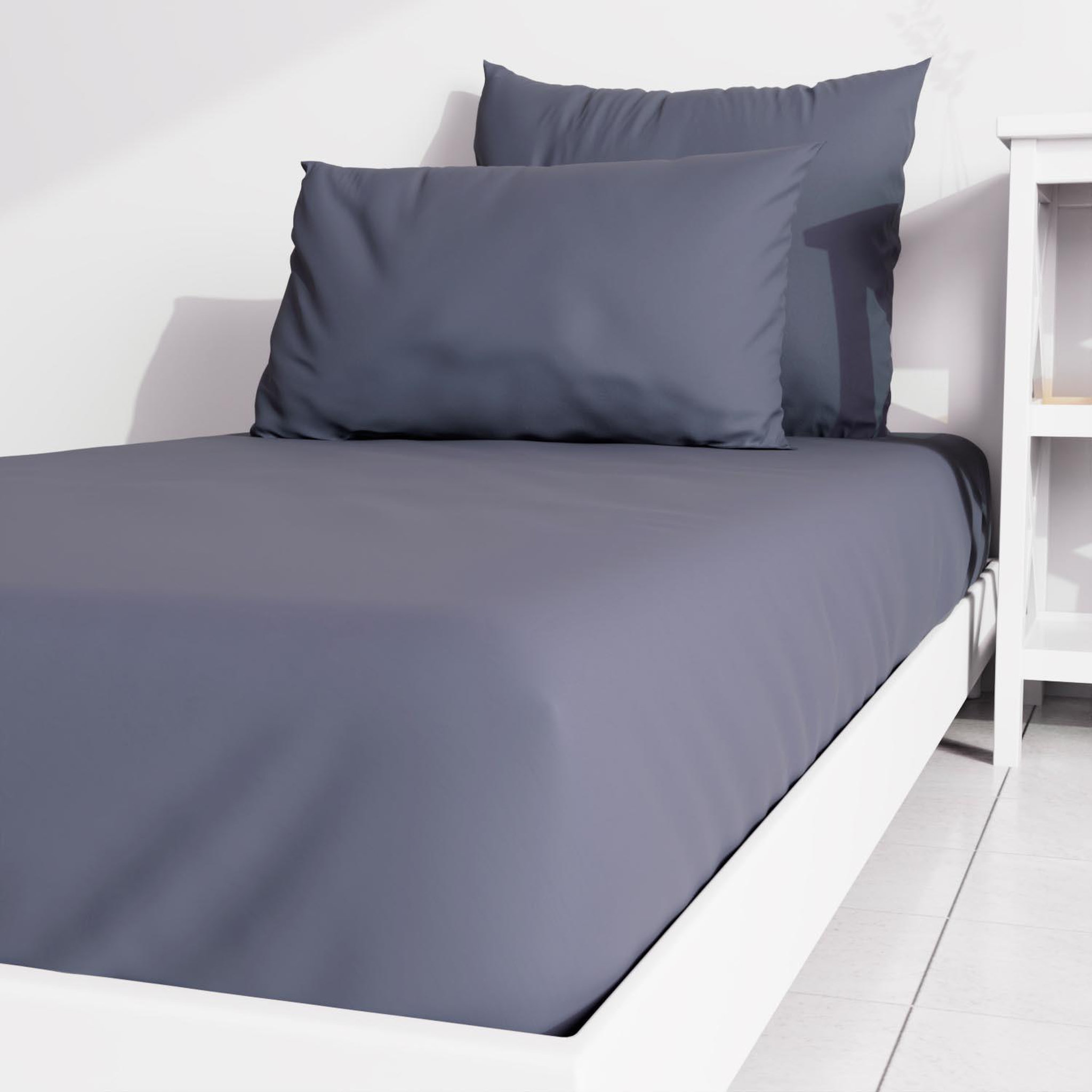 ZZZ Drap housse uni ZZZ. Coloris disponibles : Rouge, Gris, Beige, Bleu, Noir, Vert, Blanc