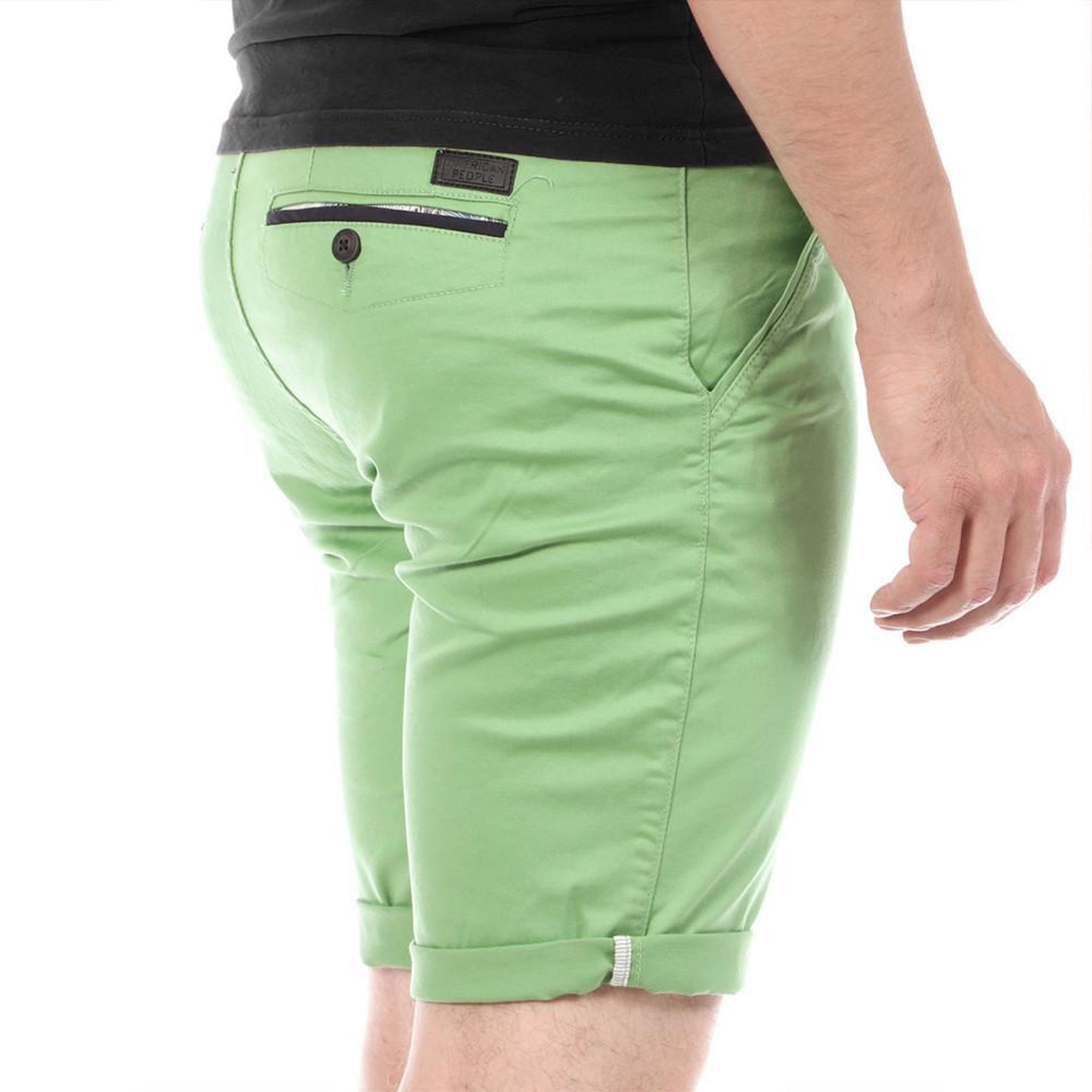 Voir la diapositive 4 : AMERICAN PEOPLE Short vert homme american people most