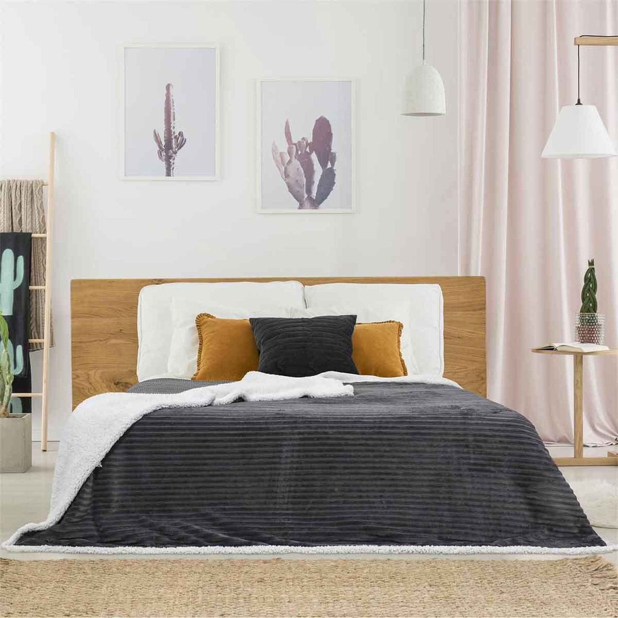Voir la diapositive 4 : The Home Deco Factory Plaid flanelle côtelé  sherpa  180x220cm gris