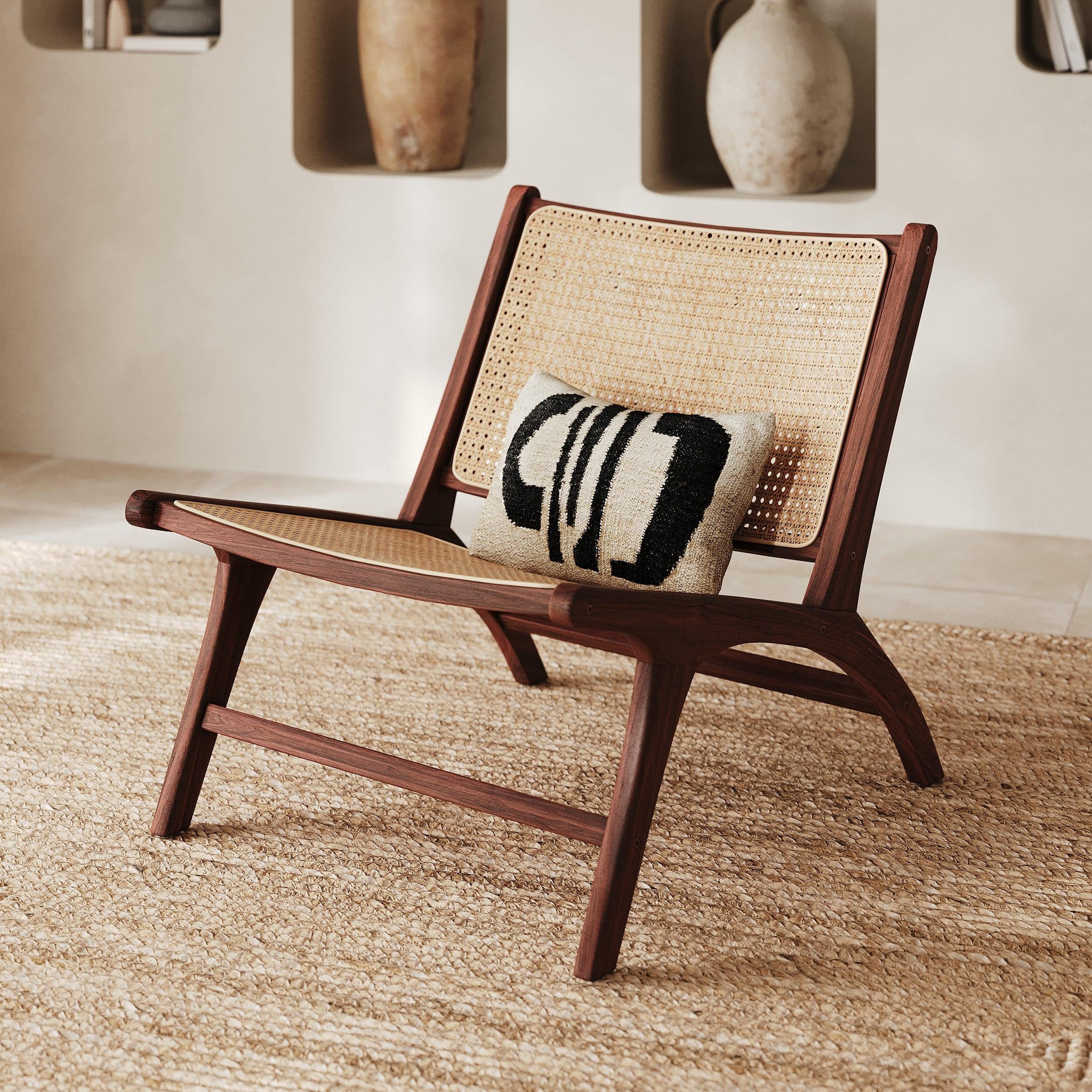 Voir la diapositive 2 : MAISON PAVANE Fauteuil en bois de teck finition noyer et cannage en rotin-kilka