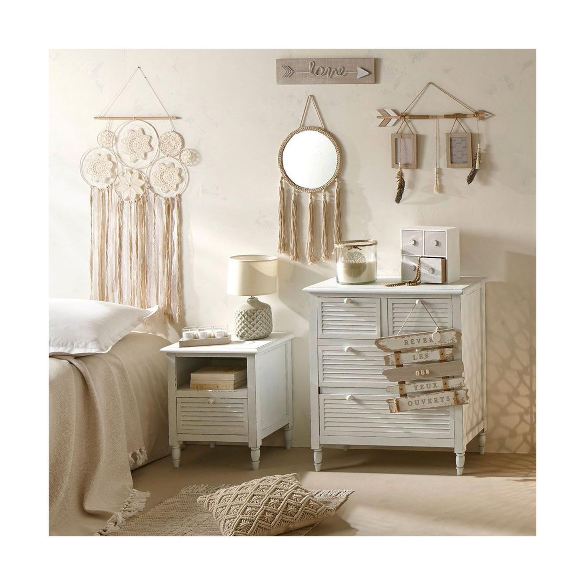 Voir la diapositive 5 : ATMOSPHERA Coussin design ethnique macramé eté indien - l. 40 x l. 40 cm - beige