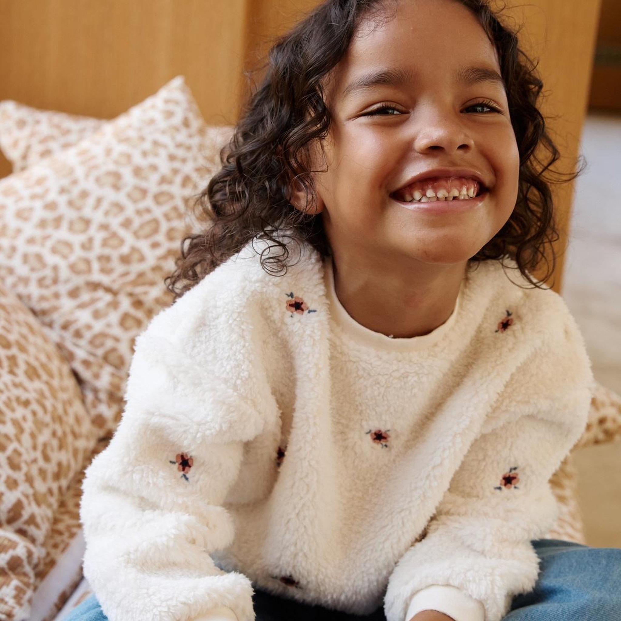 Voir la diapositive 4 : PETIT BEGUIN Sweat-shirt bébé en sherpa cléo