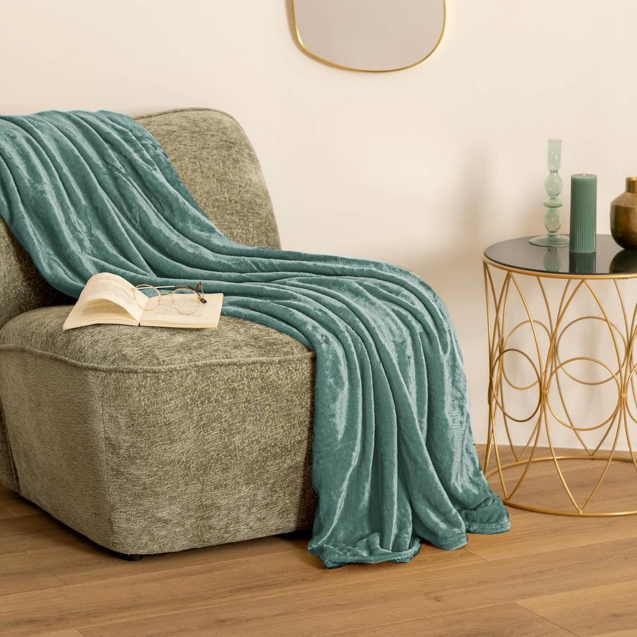 Voir la diapositive 3 : ATMOSPHERA Plaid en flanelle uni  ollis  180x230cm vert céladon